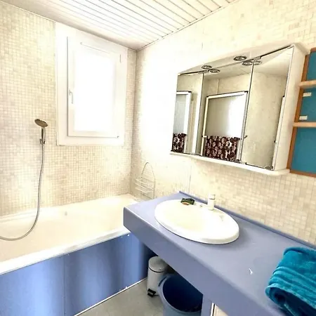 Bright And Spacious Cocoon With Sea View Apartment Ajaccio (Corsica)