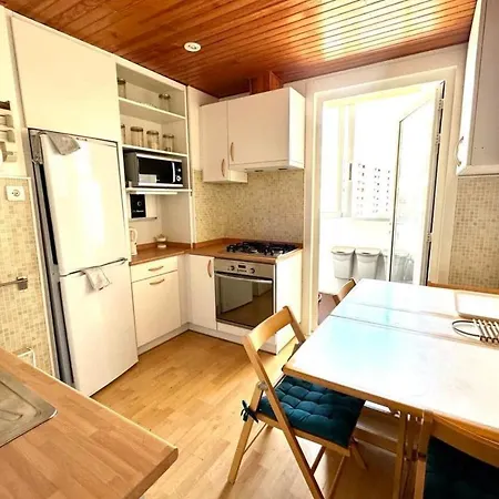 Apartment Bright And Spacious Cocoon With Sea View