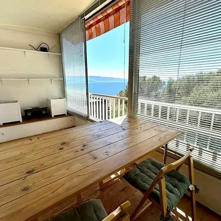 Apartment Bright And Spacious Cocoon With Sea View