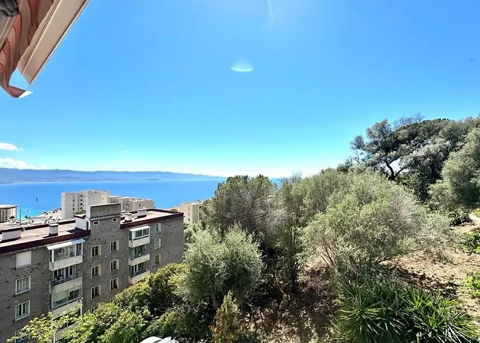 Bright And Spacious Cocoon With Sea View Lägenhet Ajaccio (Corsica)